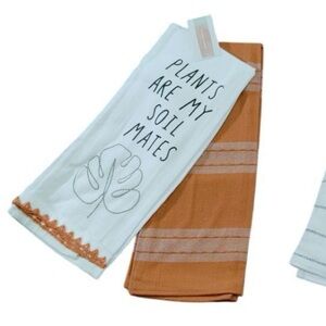 Target White and Orange Kitchen Linens Set -Plants are my soil mates